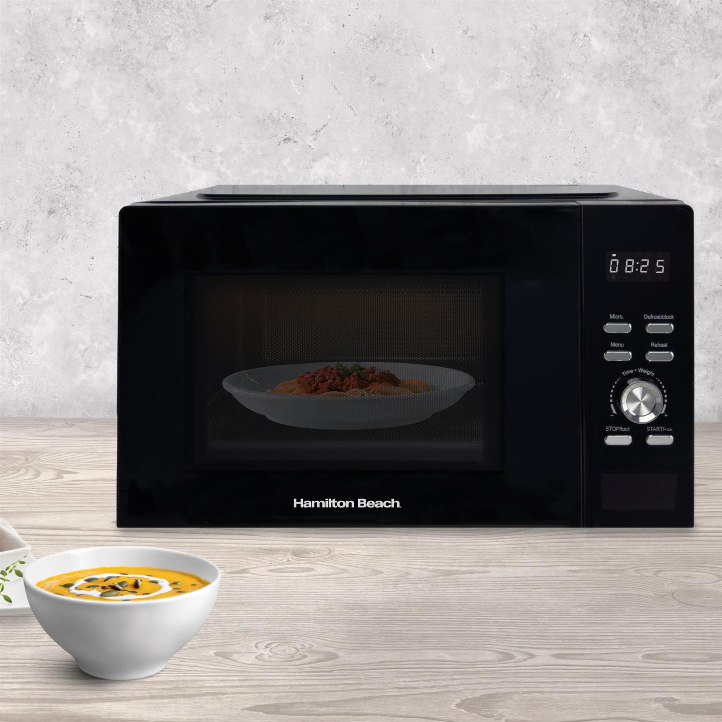 Hamilton Beach 30L Black Family Microwave