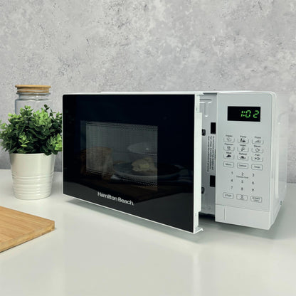 Hamilton Beach Essential 20L Digital Microwave White